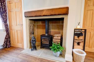 Lounge- click for photo gallery